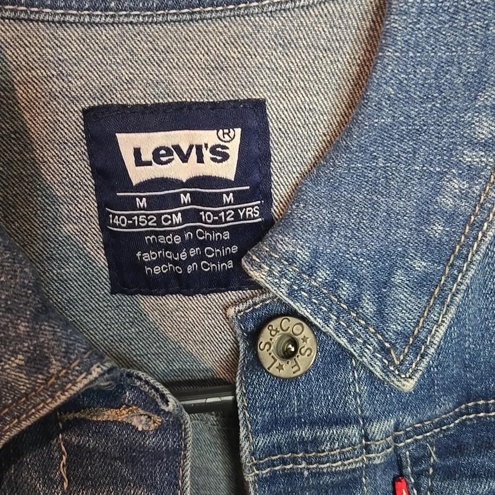 Levi's Kids Denim Jacket with Fun Patterned Sleeves Sz Medium 10-12yrs